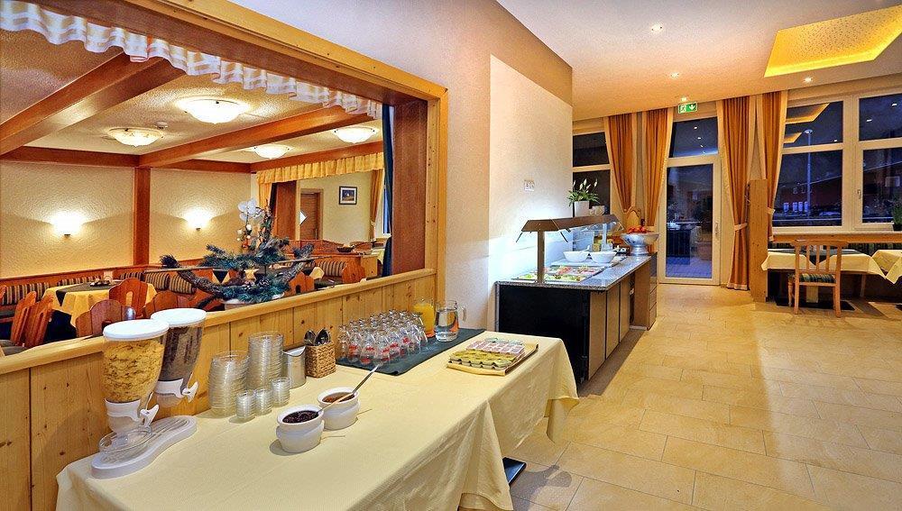 Hotel Stecher Оец Екстериор снимка