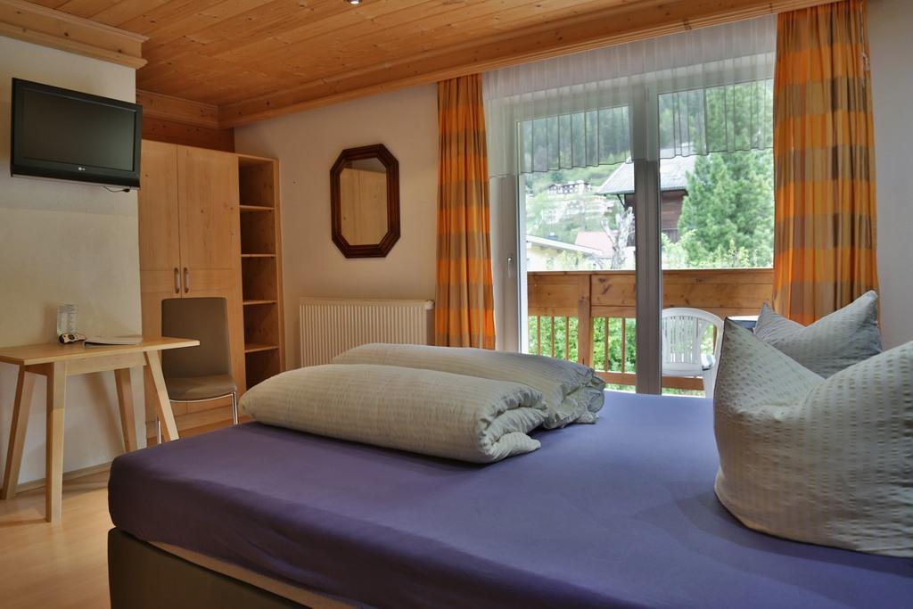 Hotel Stecher Оец Екстериор снимка